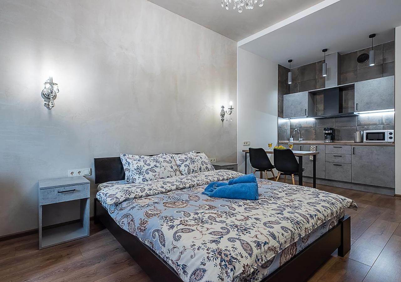 Дизайнерская квартира на Оболони в новом доме ЖК Smart Plaza Obolon Київ Екстер'єр фото
