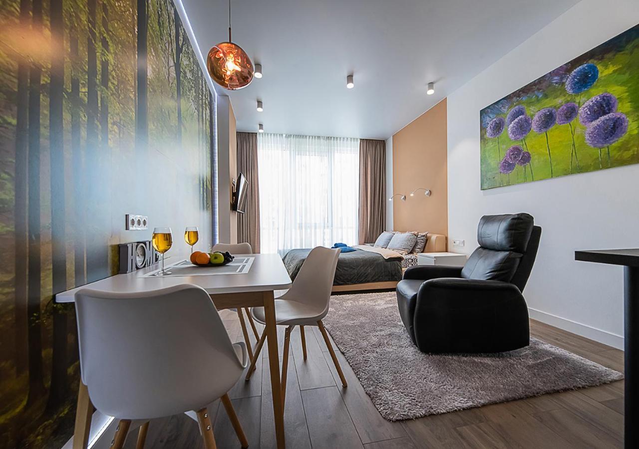 Дизайнерская квартира на Оболони в новом доме ЖК Smart Plaza Obolon Київ Екстер'єр фото